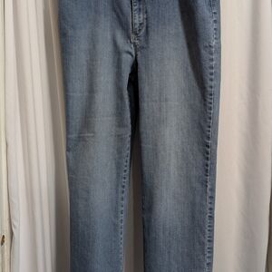 Gloria Vanderbilt Amanda Women's Jeans Size 18 Inseam 31" Straight Leg Denim